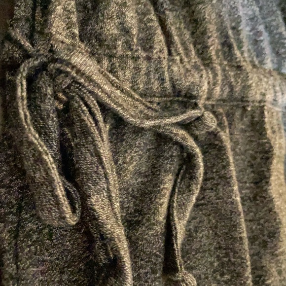 Gray Bench dress (Size XL) - Picture 3 of 4